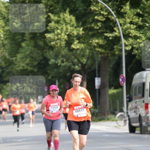 15.06.2025 - REWE Women's Run Jannik Wohlers http://msf.ph/oto/7935679 15.06.2025 09:53:31 Laufen 10835, 10515 meine-sportfotos.de