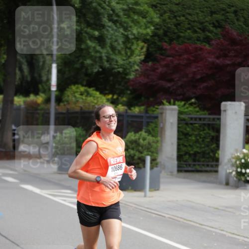15.06.2025 - REWE Women's Run Jannik Wohlers http://msf.ph/oto/7935750 15.06.2025 08:41:13 Laufen 10686 meine-sportfotos.de