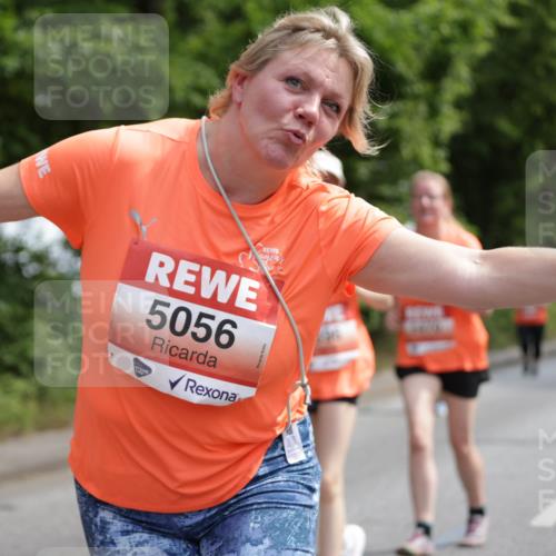 15.06.2025 - REWE Women's Run Jannik Wohlers http://msf.ph/oto/7935757 15.06.2025 10:13:00 Laufen 5056 meine-sportfotos.de