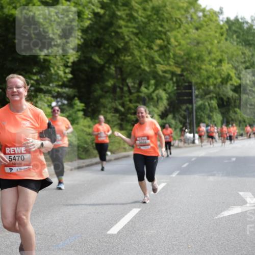 15.06.2025 - REWE Women's Run Jannik Wohlers http://msf.ph/oto/7935770 15.06.2025 10:13:01 Laufen 5396, 5470, 5658 meine-sportfotos.de