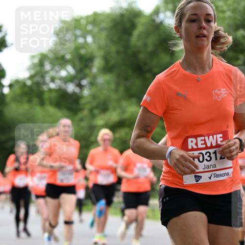 15.06.2025 - REWE Women's Run Dr. Thomas Lammeyer http://msf.ph/oto/7935771 15.06.2025 09:19:11 Laufen 0312 meine-sportfotos.de