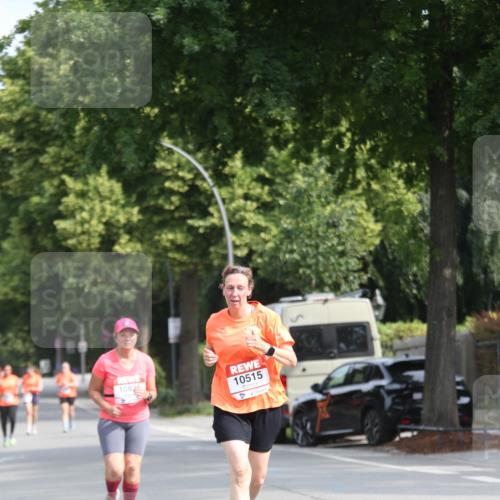 15.06.2025 - REWE Women's Run Jannik Wohlers http://msf.ph/oto/7935784 15.06.2025 09:53:33 Laufen 10515 meine-sportfotos.de