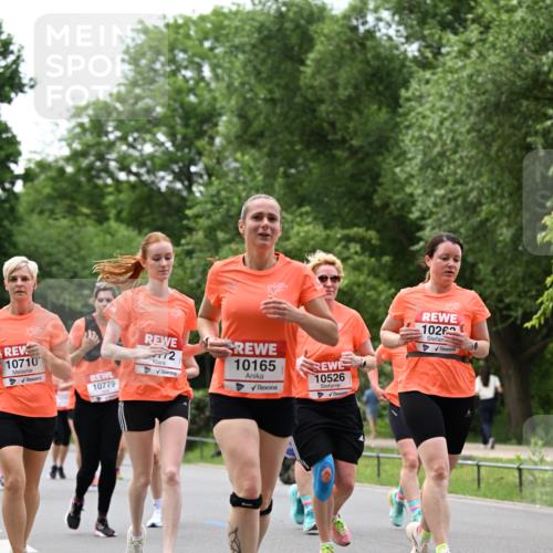 15.06.2025 - REWE Women's Run Dr. Thomas Lammeyer http://msf.ph/oto/7935802 15.06.2025 09:19:12 Laufen 10710, 2, 10779, 10165, 10526, 10262 meine-sportfotos.de