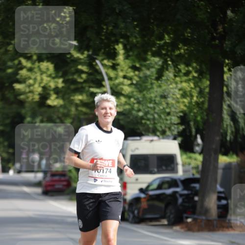 15.06.2025 - REWE Women's Run Jannik Wohlers http://msf.ph/oto/7935813 15.06.2025 08:41:39 Laufen 0174 meine-sportfotos.de