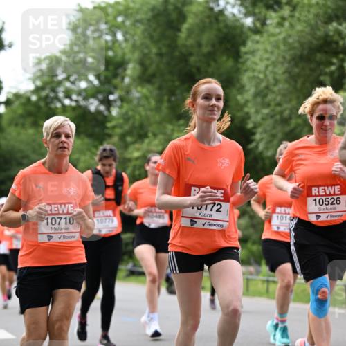 15.06.2025 - REWE Women's Run Dr. Thomas Lammeyer http://msf.ph/oto/7935852 15.06.2025 09:19:14 Laufen 172, 10445, 1014, 10710, 10779, 10526 meine-sportfotos.de