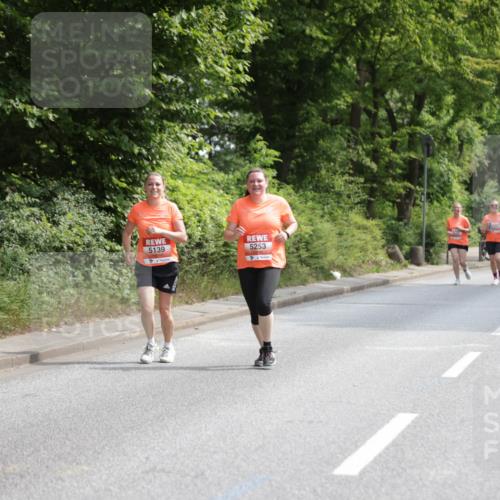 15.06.2025 - REWE Women's Run Jannik Wohlers http://msf.ph/oto/7935968 15.06.2025 10:13:09 Laufen 5139, 5253 meine-sportfotos.de