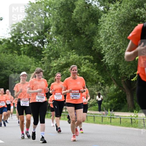 15.06.2025 - REWE Women's Run Dr. Thomas Lammeyer http://msf.ph/oto/7935973 15.06.2025 09:19:16 Laufen 10868, 10563, 10090, 51, 10857 meine-sportfotos.de