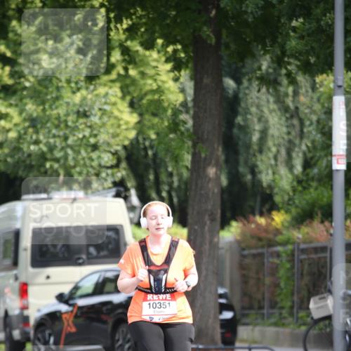 15.06.2025 - REWE Women's Run Jannik Wohlers http://msf.ph/oto/7936000 15.06.2025 09:53:44 Laufen 10351 meine-sportfotos.de