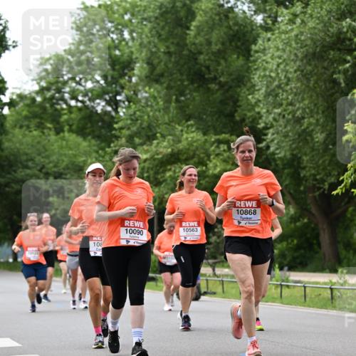 15.06.2025 - REWE Women's Run Dr. Thomas Lammeyer http://msf.ph/oto/7936005 15.06.2025 09:19:17 Laufen 101, 25, 10, 4, 10563, 10090, 10868 meine-sportfotos.de