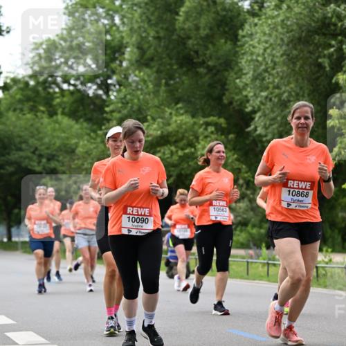 15.06.2025 - REWE Women's Run Dr. Thomas Lammeyer http://msf.ph/oto/7936022 15.06.2025 09:19:17 Laufen 10090, 10135, 10868, 10563 meine-sportfotos.de