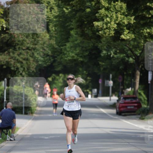15.06.2025 - REWE Women's Run Jannik Wohlers http://msf.ph/oto/7936044 15.06.2025 08:42:21 Laufen 10848 meine-sportfotos.de