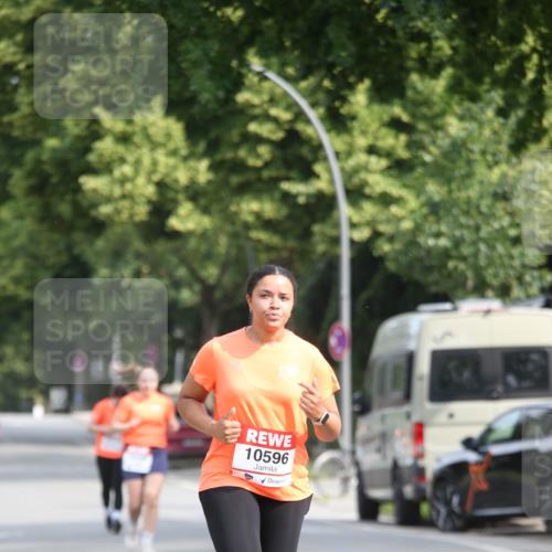 15.06.2025 - REWE Women's Run Jannik Wohlers http://msf.ph/oto/7936046 15.06.2025 09:53:46 Laufen 10596 meine-sportfotos.de