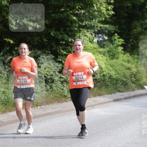 15.06.2025 - REWE Women's Run Jannik Wohlers http://msf.ph/oto/7936049 15.06.2025 10:13:11 Laufen 5139, 5253 meine-sportfotos.de