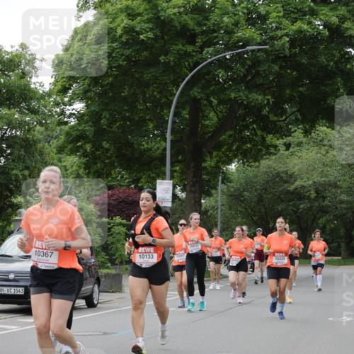 15.06.2025 - REWE Women's Run Jannik Wohlers http://msf.ph/oto/7936052 15.06.2025 08:26:23 Laufen 1043, 10367, 12, 10830, 10133, 10667, 10339, 10490 meine-sportfotos.de