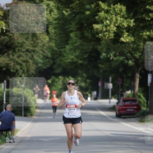 15.06.2025 - REWE Women's Run Jannik Wohlers http://msf.ph/oto/7936056 15.06.2025 08:42:21 Laufen 2, 10848 meine-sportfotos.de