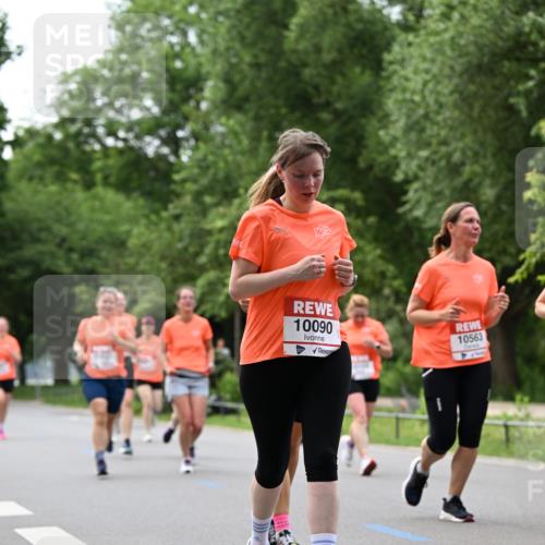 15.06.2025 - REWE Women's Run Dr. Thomas Lammeyer http://msf.ph/oto/7936074 15.06.2025 09:19:18 Laufen 10090, 10563 meine-sportfotos.de
