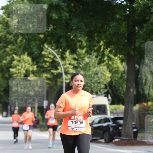 15.06.2025 - REWE Women's Run Jannik Wohlers http://msf.ph/oto/7936084 15.06.2025 09:53:47 Laufen 10596 meine-sportfotos.de