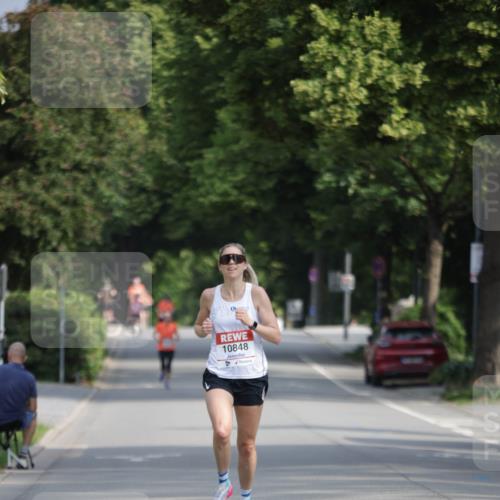 15.06.2025 - REWE Women's Run Jannik Wohlers http://msf.ph/oto/7936087 15.06.2025 08:42:21 Laufen 10848 meine-sportfotos.de