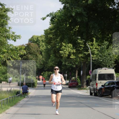 15.06.2025 - REWE Women's Run Jannik Wohlers http://msf.ph/oto/7936100 15.06.2025 08:42:23 Laufen 10848 meine-sportfotos.de