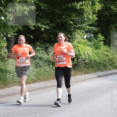 15.06.2025 - REWE Women's Run Jannik Wohlers http://msf.ph/oto/7936116 15.06.2025 10:13:11 Laufen 5139, 5253 meine-sportfotos.de