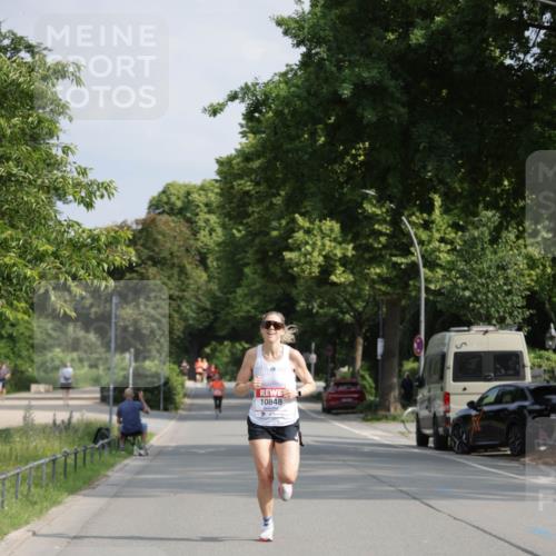 15.06.2025 - REWE Women's Run Jannik Wohlers http://msf.ph/oto/7936129 15.06.2025 08:42:24 Laufen 10848 meine-sportfotos.de