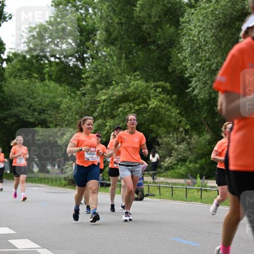 15.06.2025 - REWE Women's Run Dr. Thomas Lammeyer http://msf.ph/oto/7936131 15.06.2025 09:19:19 Laufen 10523 meine-sportfotos.de