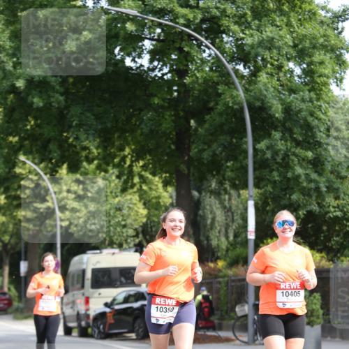 15.06.2025 - REWE Women's Run Jannik Wohlers http://msf.ph/oto/7936267 15.06.2025 09:53:55 Laufen 1072, 10350, 10405 meine-sportfotos.de