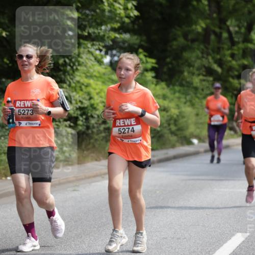 15.06.2025 - REWE Women's Run Jannik Wohlers http://msf.ph/oto/7936289 15.06.2025 10:13:21 Laufen 52, 5273, 5274, 5147 meine-sportfotos.de