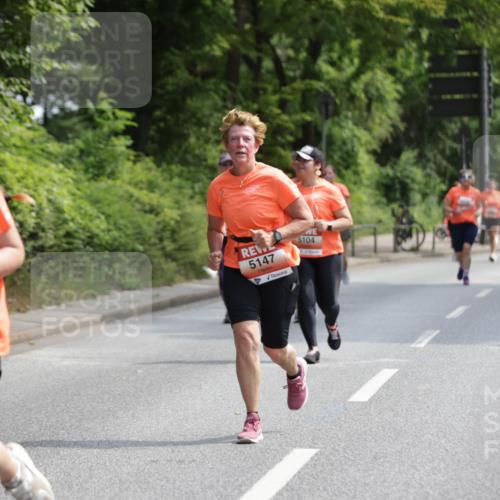 15.06.2025 - REWE Women's Run Jannik Wohlers http://msf.ph/oto/7936308 15.06.2025 10:13:22 Laufen 52, 5147, 5104 meine-sportfotos.de