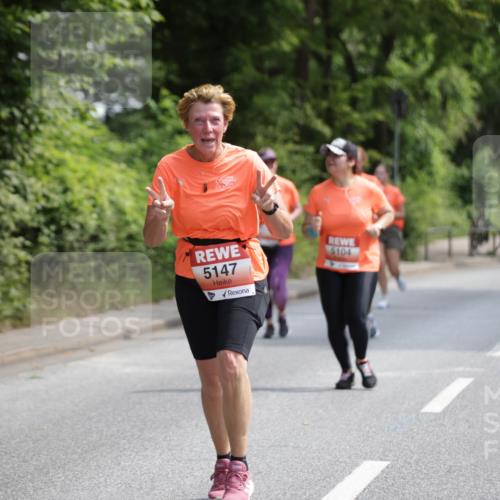 15.06.2025 - REWE Women's Run Jannik Wohlers http://msf.ph/oto/7936347 15.06.2025 10:13:23 Laufen 5147, 5104 meine-sportfotos.de