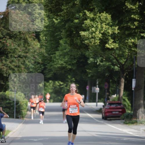15.06.2025 - REWE Women's Run Jannik Wohlers http://msf.ph/oto/7936352 15.06.2025 08:42:37 Laufen 10248 meine-sportfotos.de