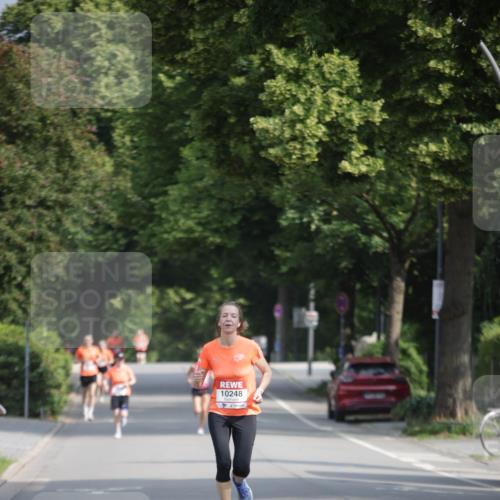 15.06.2025 - REWE Women's Run Jannik Wohlers http://msf.ph/oto/7936373 15.06.2025 08:42:38 Laufen 10248 meine-sportfotos.de