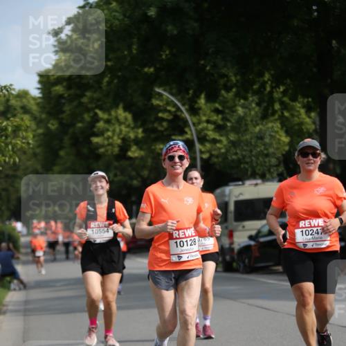 15.06.2025 - REWE Women's Run Jannik Wohlers http://msf.ph/oto/7936379 15.06.2025 09:54:16 Laufen 10554, 10128, 0765, 10247 meine-sportfotos.de