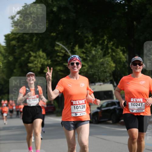 15.06.2025 - REWE Women's Run Jannik Wohlers http://msf.ph/oto/7936419 15.06.2025 09:54:17 Laufen 10554, 10128, 10247 meine-sportfotos.de