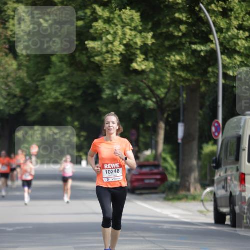 15.06.2025 - REWE Women's Run Jannik Wohlers http://msf.ph/oto/7936434 15.06.2025 08:42:39 Laufen 10248 meine-sportfotos.de