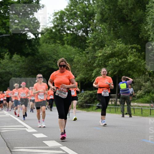 15.06.2025 - REWE Women's Run Dr. Thomas Lammeyer http://msf.ph/oto/7936481 15.06.2025 09:19:26 Laufen 10646 meine-sportfotos.de