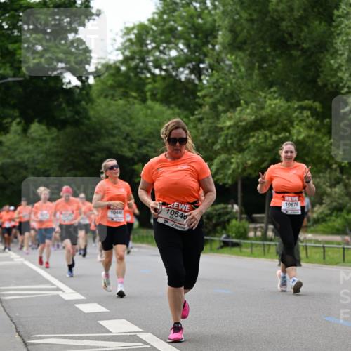 15.06.2025 - REWE Women's Run Dr. Thomas Lammeyer http://msf.ph/oto/7936517 15.06.2025 09:19:27 Laufen 10678, 10646 meine-sportfotos.de