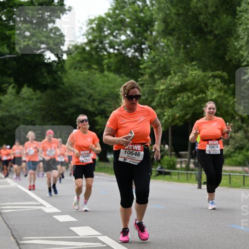 15.06.2025 - REWE Women's Run Dr. Thomas Lammeyer http://msf.ph/oto/7936524 15.06.2025 09:19:27 Laufen 10440, 10646, 10678 meine-sportfotos.de