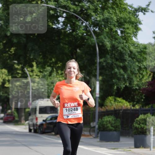 15.06.2025 - REWE Women's Run Jannik Wohlers http://msf.ph/oto/7936531 15.06.2025 08:42:44 Laufen 10248 meine-sportfotos.de