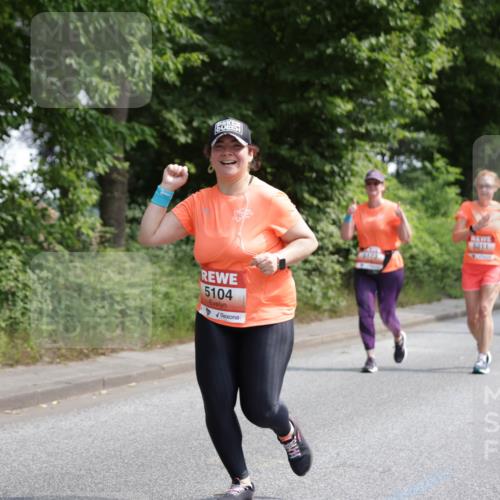 15.06.2025 - REWE Women's Run Jannik Wohlers http://msf.ph/oto/7936548 15.06.2025 10:13:26 Laufen 5104, 6211 meine-sportfotos.de