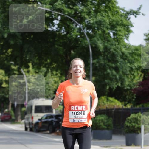 15.06.2025 - REWE Women's Run Jannik Wohlers http://msf.ph/oto/7936560 15.06.2025 08:42:44 Laufen 10248 meine-sportfotos.de