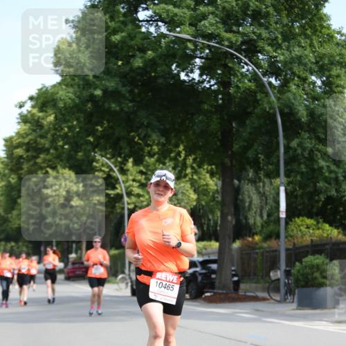15.06.2025 - REWE Women's Run Jannik Wohlers http://msf.ph/oto/7936580 15.06.2025 09:54:35 Laufen 10465 meine-sportfotos.de