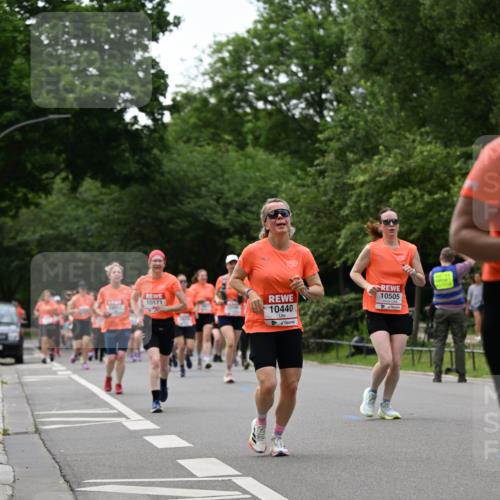15.06.2025 - REWE Women's Run Dr. Thomas Lammeyer http://msf.ph/oto/7936581 15.06.2025 09:19:28 Laufen 10171, 10505, 10440 meine-sportfotos.de