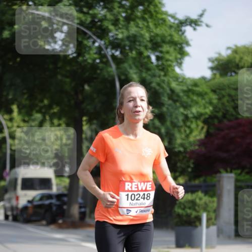 15.06.2025 - REWE Women's Run Jannik Wohlers http://msf.ph/oto/7936586 15.06.2025 08:42:44 Laufen 10248 meine-sportfotos.de