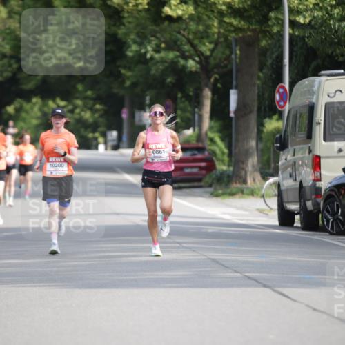 15.06.2025 - REWE Women's Run Jannik Wohlers http://msf.ph/oto/7936606 15.06.2025 08:42:50 Laufen 10200, 0861 meine-sportfotos.de