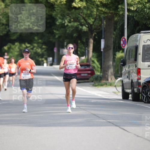 15.06.2025 - REWE Women's Run Jannik Wohlers http://msf.ph/oto/7936609 15.06.2025 08:42:50 Laufen 10200, 0861 meine-sportfotos.de