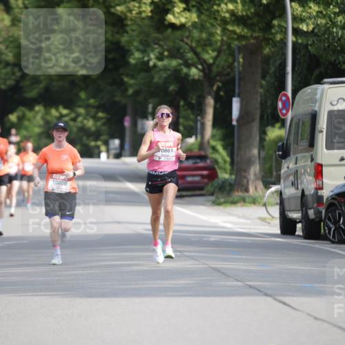 15.06.2025 - REWE Women's Run Jannik Wohlers http://msf.ph/oto/7936614 15.06.2025 08:42:50 Laufen 0861, 10200 meine-sportfotos.de