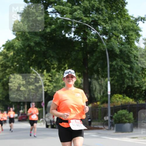 15.06.2025 - REWE Women's Run Jannik Wohlers http://msf.ph/oto/7936618 15.06.2025 09:54:36 Laufen 10465 meine-sportfotos.de