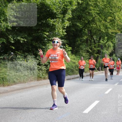15.06.2025 - REWE Women's Run Jannik Wohlers http://msf.ph/oto/7936649 15.06.2025 10:13:34 Laufen 5145 meine-sportfotos.de