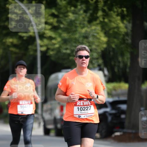 15.06.2025 - REWE Women's Run Jannik Wohlers http://msf.ph/oto/7936673 15.06.2025 09:54:41 Laufen 10415, 10227 meine-sportfotos.de